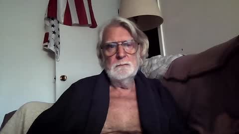 Snapshot of alphauniform chatting on 12.10.24 AlphaUniform online show from 12.10.24