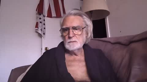 Snapshot of alphauniform chatting on 01.30.25 AlphaUniform online show from 01.30.25