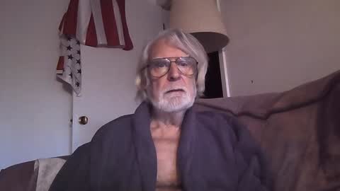 Snapshot of alphauniform chatting on 02.07.25 AlphaUniform online show from 02.07.25