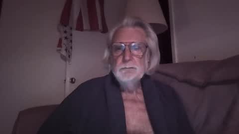 Snapshot of alphauniform chatting on 10.17.25 AlphaUniform online show from 10.17.25