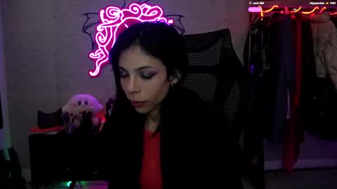 Sofie Kimino online show from 01.01.25