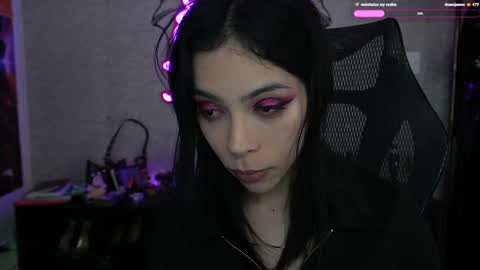 Sofie Kimino online show from 01.16.25