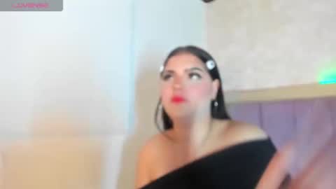 alunnaclarkcm online show from 12.16.25