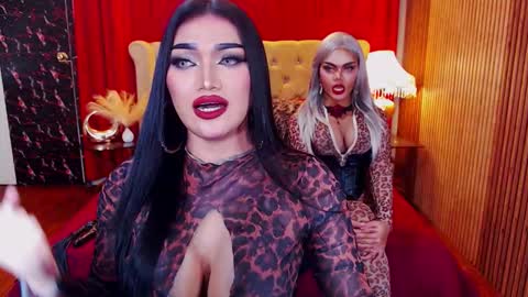 Alura Jhenson online show from 10.25.25