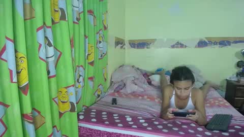 Snapshot of always_hot3 chatting on 09.14.25 always_hot3 online show from 09.14.25