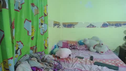 Snapshot of always_hot3 chatting on 09.18.25 always_hot3 online show from 09.18.25