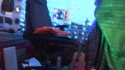 HoneyMelonGuy online show from 09.17.25