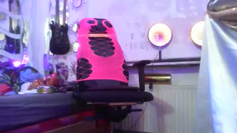 HoneyMelonGuy online show from 10.28.25