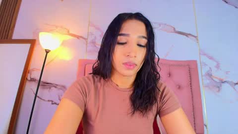 Snapshot of alyathompson chatting on 06.13.26 Alya online show from 06.13.26