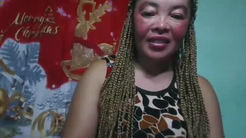 Snapshot of alypierette chatting on 02.26.26 alypierette online show from 02.26.26