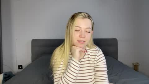 Snapshot of alyrasun chatting on 03.03.26 Al online show from 03.03.26