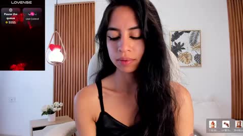 alyssabeauty_ online show from 05.19.26
