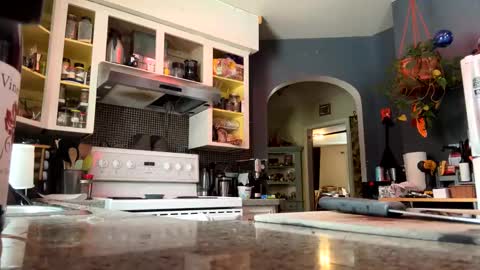 Britney online show from 03.05.25