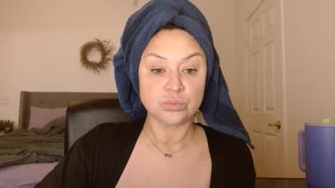 Alyssiaamorexo online show from 11.14.25