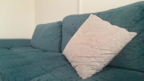 Snapshot of alywa60 chatting on 03.12.25 Luka online show from 03.12.25