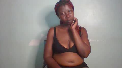 Snapshot of am_creme_delight chatting on 05.27.26 am_creme_delight online show from 05.27.26