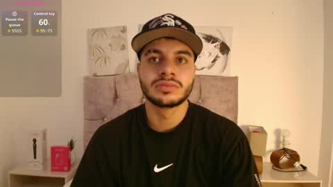 Snapshot of amadeo_wild chatting on 04.02.26 Amadeo Wild online show from 04.02.26