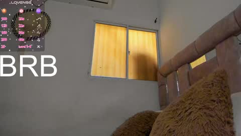 Snapshot of amaia_mendoza chatting on 12.06.24 Amaia Mendoza online show from 12.06.24