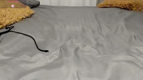 Snapshot of amaia_mendoza chatting on 02.24.25 Amaia Mendoza online show from 02.24.25