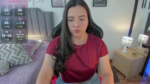 Hi Im AmaiaHelp me reach 100 likes online show from 12.17.25