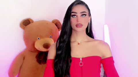 amal_baddel_ online show from 02.14.26