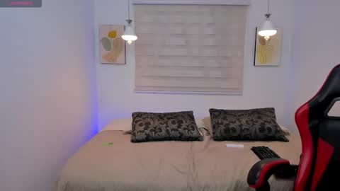 amal_kattz online show from 11.08.25