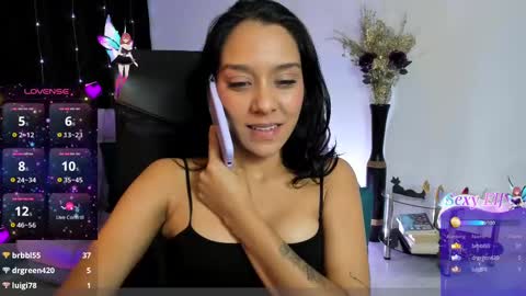 Amalia cruss online show from 02.11.25