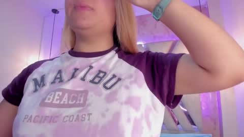 Amalia Im Back See you soon this January 7 at 10 pm Colombia time online show from 02.22.25