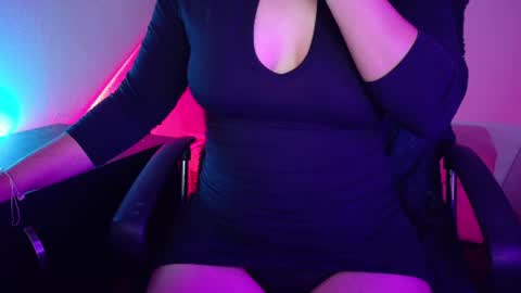 Snapshot of amalia_rosse_ chatting on 06.13.26 Amalia Im Back See you soon this January 7 at 10 pm Colombia time online show from 06.13.26