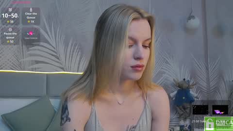 Snapshot of amaliabell chatting on 12.26.24 Amalia online show from 12.26.24