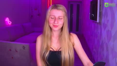 Snapshot of amaliaqueen999 chatting on 11.15.25 Amalia online show from 11.15.25