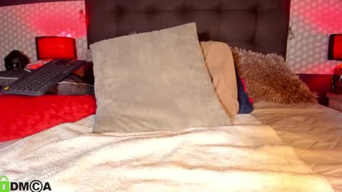 diana        Private is Open online show from 10.11.25