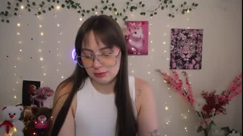 Snapshot of amanda_bright_ chatting on 06.17.26 amanda_bright_ online show from 06.17.26