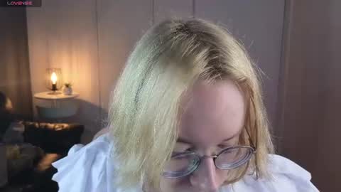 Hi im Amanda online show from 06.28.26