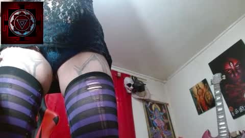 Snapshot of amanda_valeska chatting on 04.19.26 Amanda Valeska online show from 04.19.26