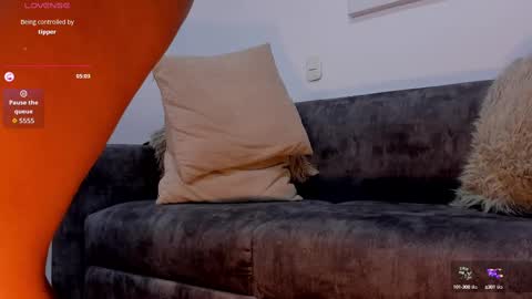 Snapshot of amandaconnerx chatting on 10.10.25 Amanda online show from 10.10.25