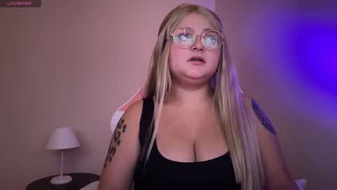 Amandha online show from 03.04.25