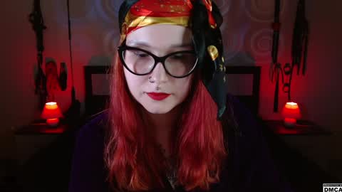 Goddess Amanita online show from 12.11.24