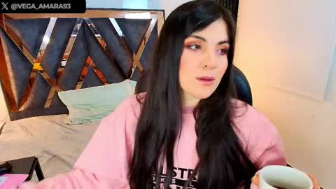 Snapshot of amara_vega chatting on 11.22.25 Amara Vega online show from 11.22.25