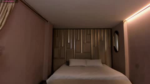 Amara Di online show from 04.09.26