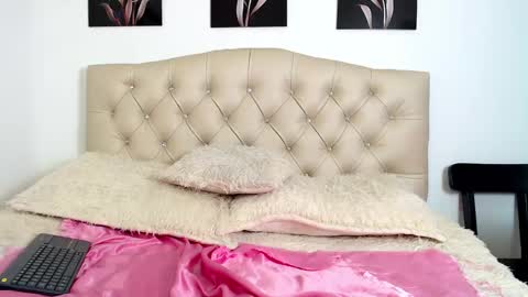 Snapshot of amaranta_f00x chatting on 02.27.25 Amaranta online show from 02.27.25