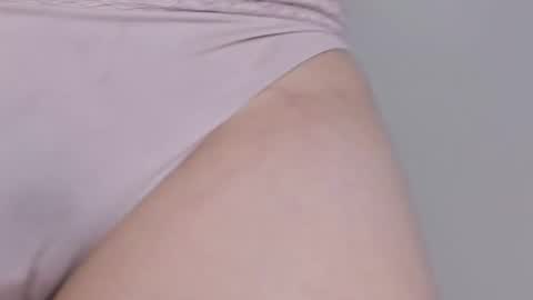 Snapshot of amarislenox__ chatting on 10.26.25 Amaris online show from 10.26.25