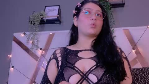 Snapshot of amatistasky__ chatting on 03.25.26 AMATISTA online show from 03.25.26