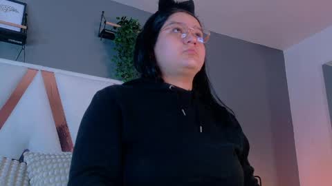 Snapshot of amatistasky__ chatting on 04.30.26 AMATISTA online show from 04.30.26