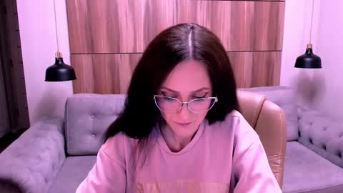 Izza online show from 05.10.26