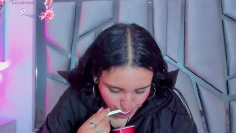   online show from 02.28.25