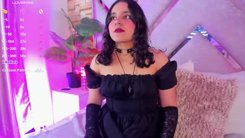   online show from 12.15.25