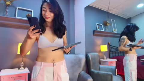 CALL ME ABRIL online show from 03.07.26