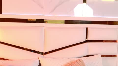 Julieta  online show from 11.24.25