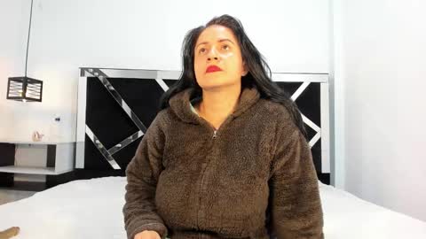   online show from 02.10.25